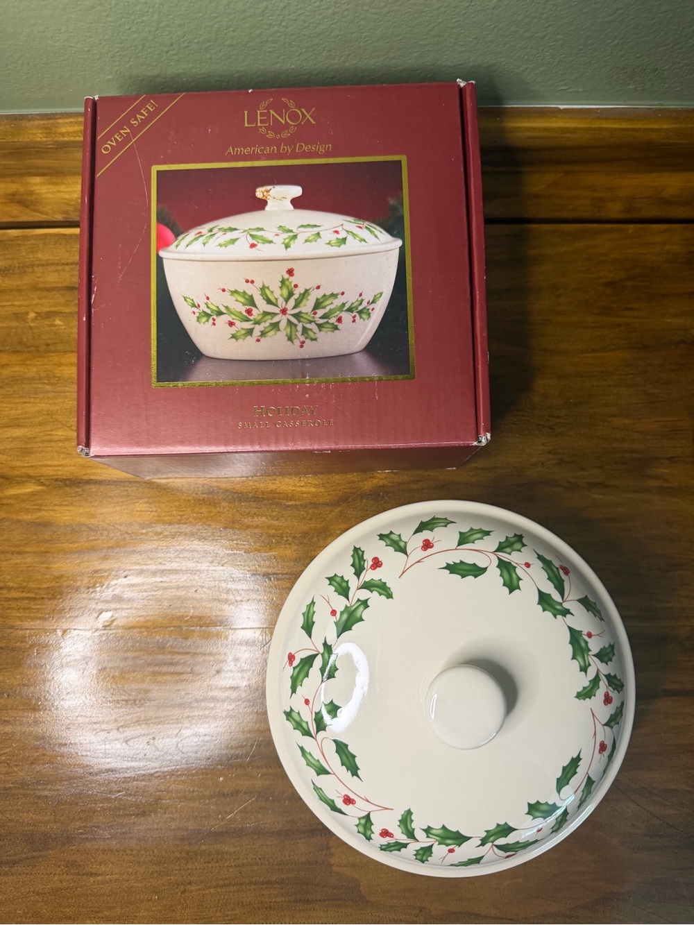 Lenox Holiday Holly Covered Casserole Dish - White, Green, Red